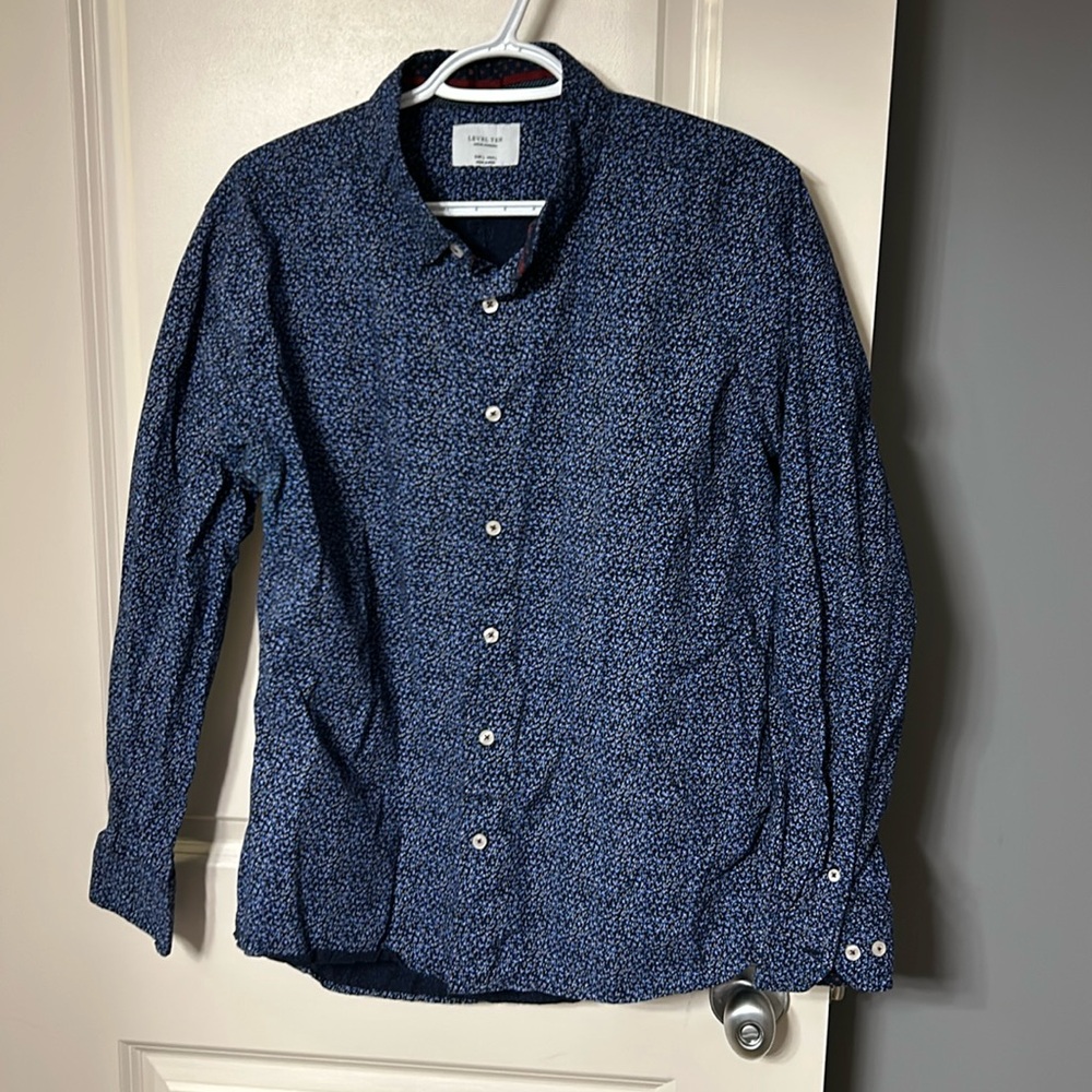 Level Ten button down size